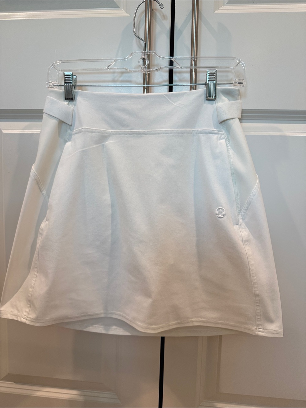 Lululemon white skirt